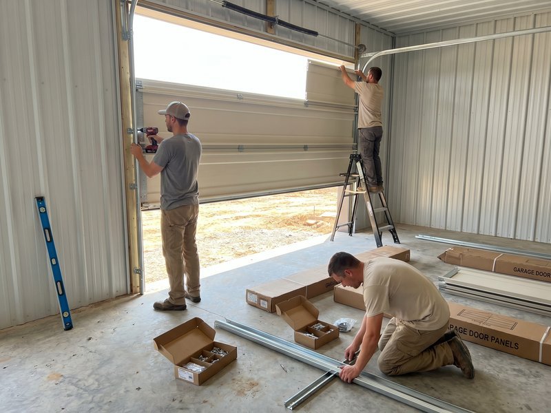 New Garage Door Installation Hamilton of Vasona