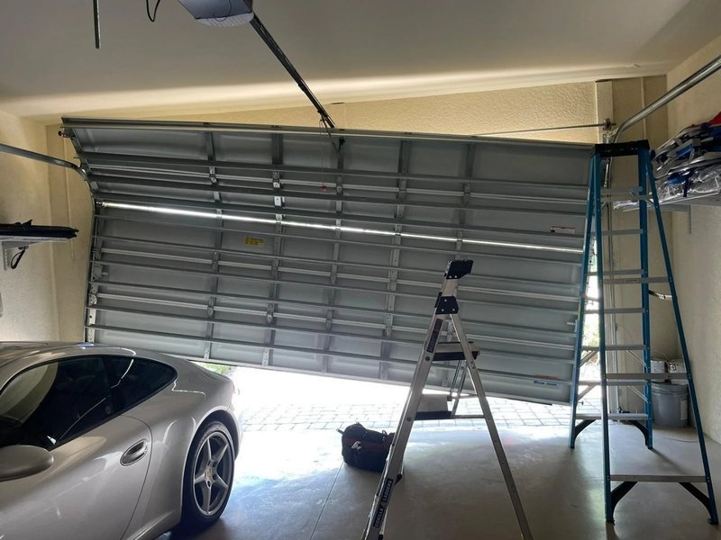 Off-Track Garage Door Repair Hamilton of Vasona